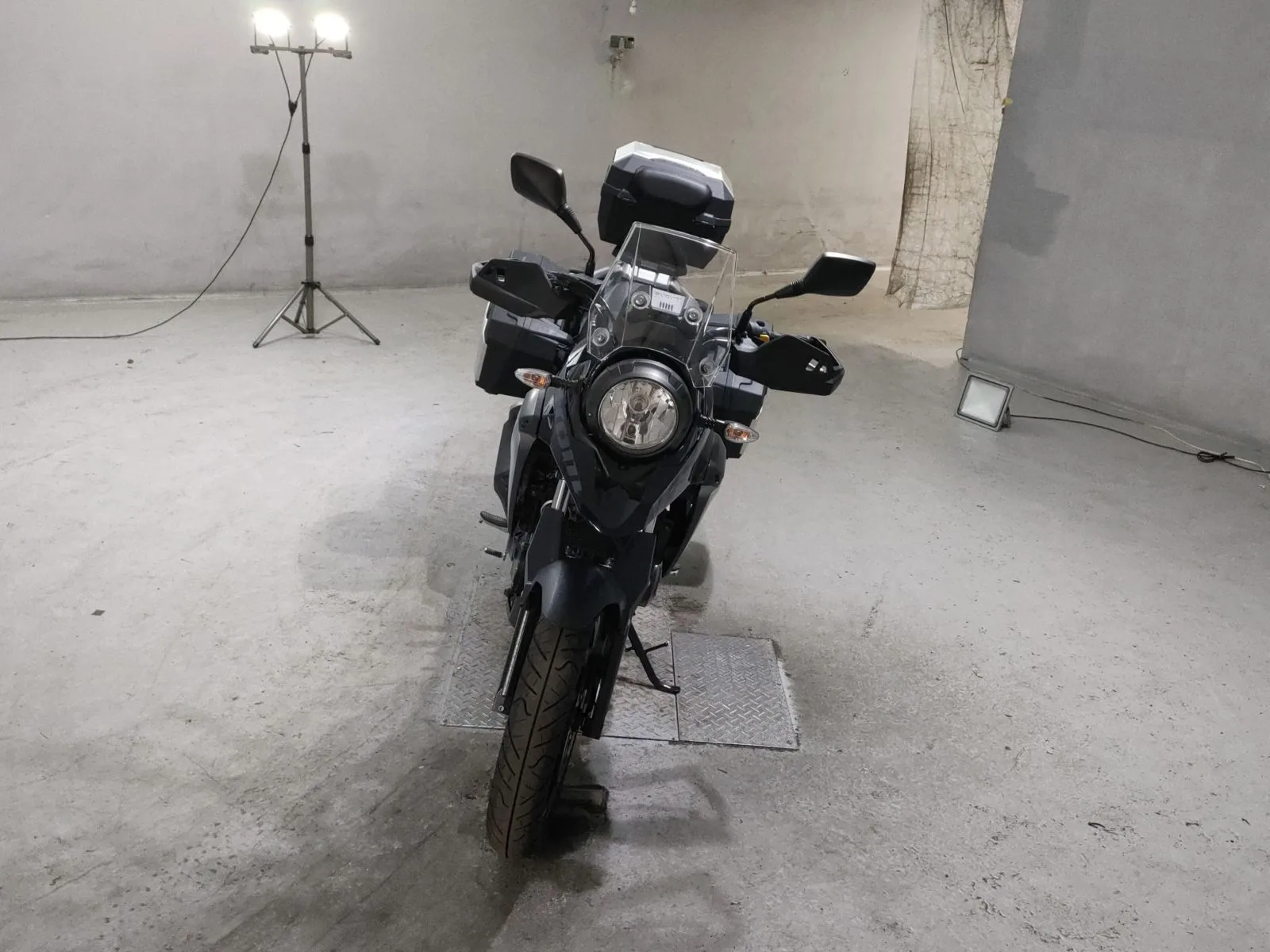 Suzuki V STROM 250 с аукциона JBA, кадр 3