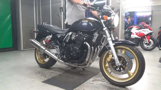 Suzuki INAZUMA 400 1998 года из Японии