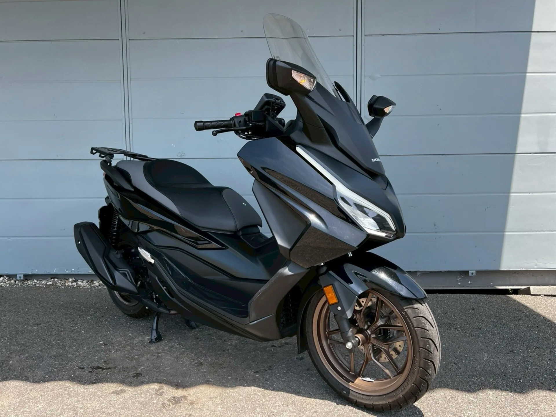 Honda FORZA 250  года из Японии