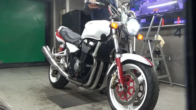 Suzuki GSX1400 2002 года из Японии