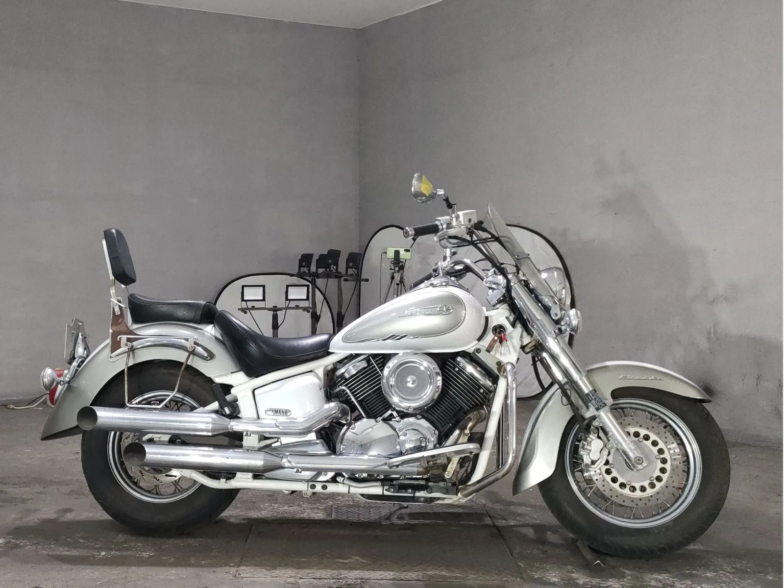 Yamaha DRAGSTAR1100 CLASSIC 2010 года с японского аукциона JBA