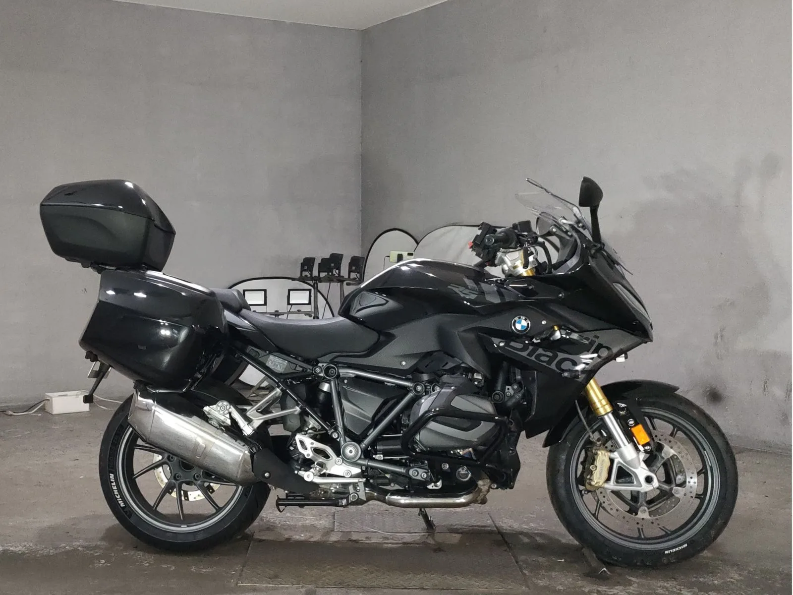BMW R1250RS 2023 года с японского аукциона JBA