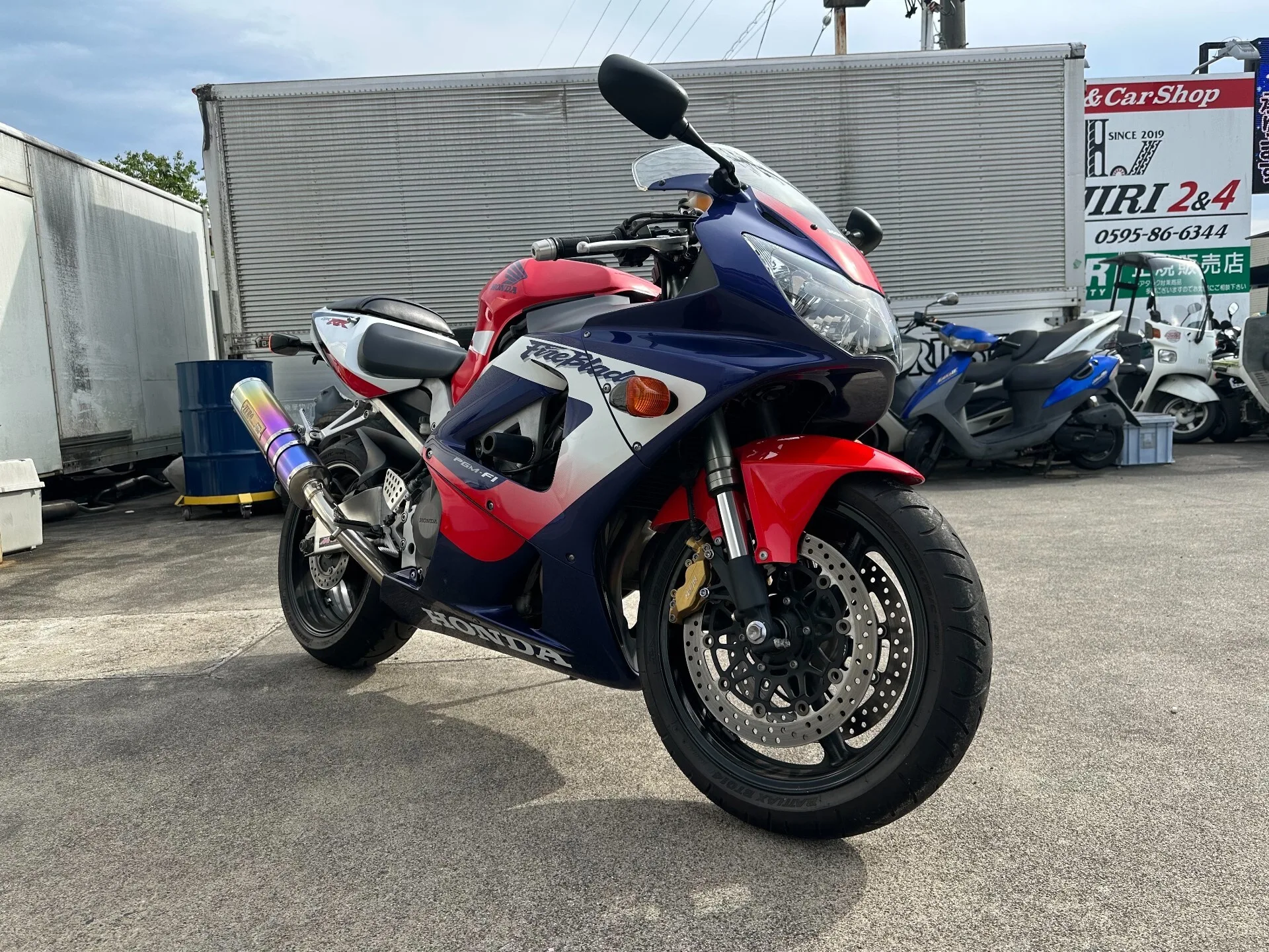 Honda CBR929RR FIRE BLADE с аукциона AUCNET, кадр 1