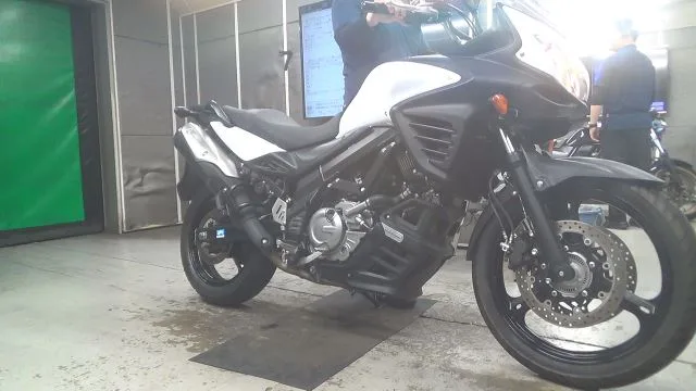 Suzuki V STROM650A 2013 года из Японии