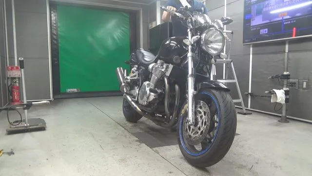 Yamaha XJR1300 1998 года из Японии