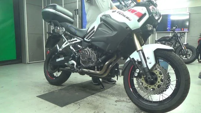 Yamaha XTZ1200 SUPER TENERE 2012 года из Японии