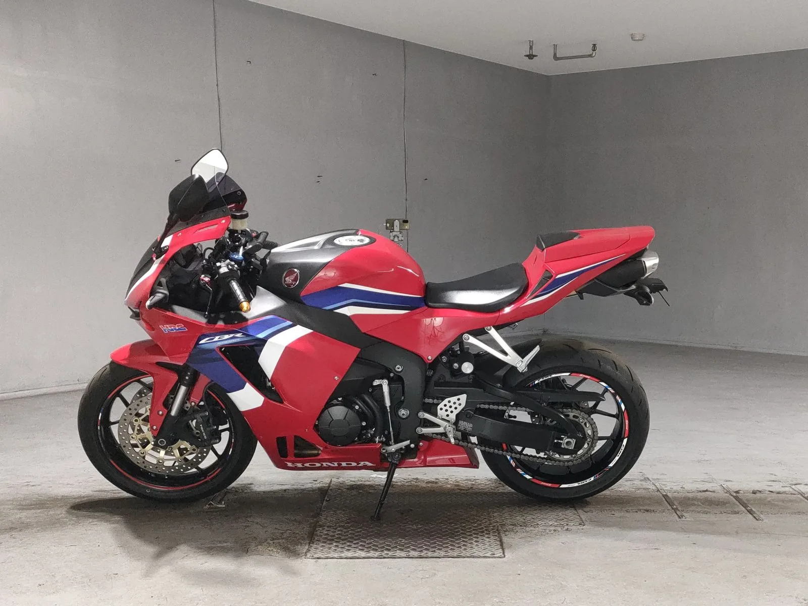 Honda CBR600RR с аукциона JBA, кадр 2