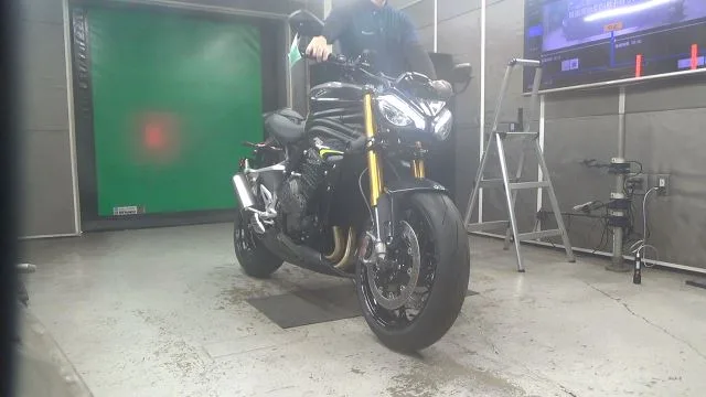 Triumph SPEED TRIPLE RS 2026 года из Японии