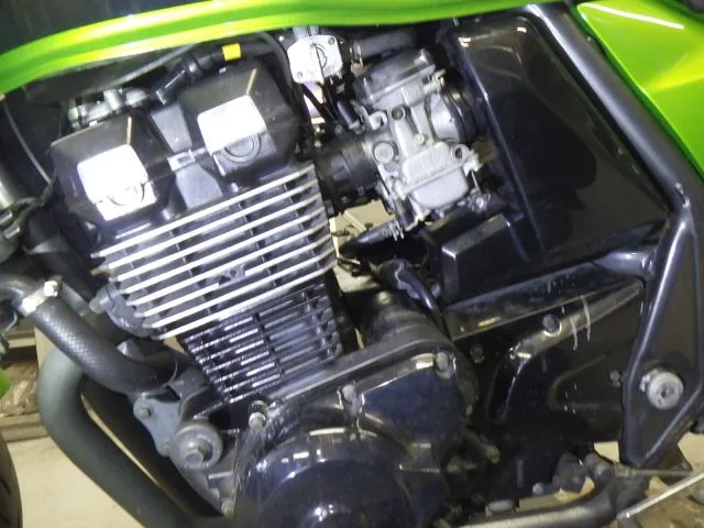 Kawasaki ZRX400 с аукциона BDS, кадр 6