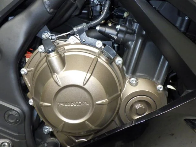 Honda CBR400R с аукциона BDS, кадр 6