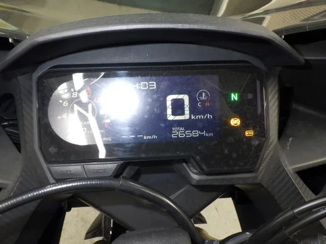 Honda CBR400R с аукциона BDS, кадр 9