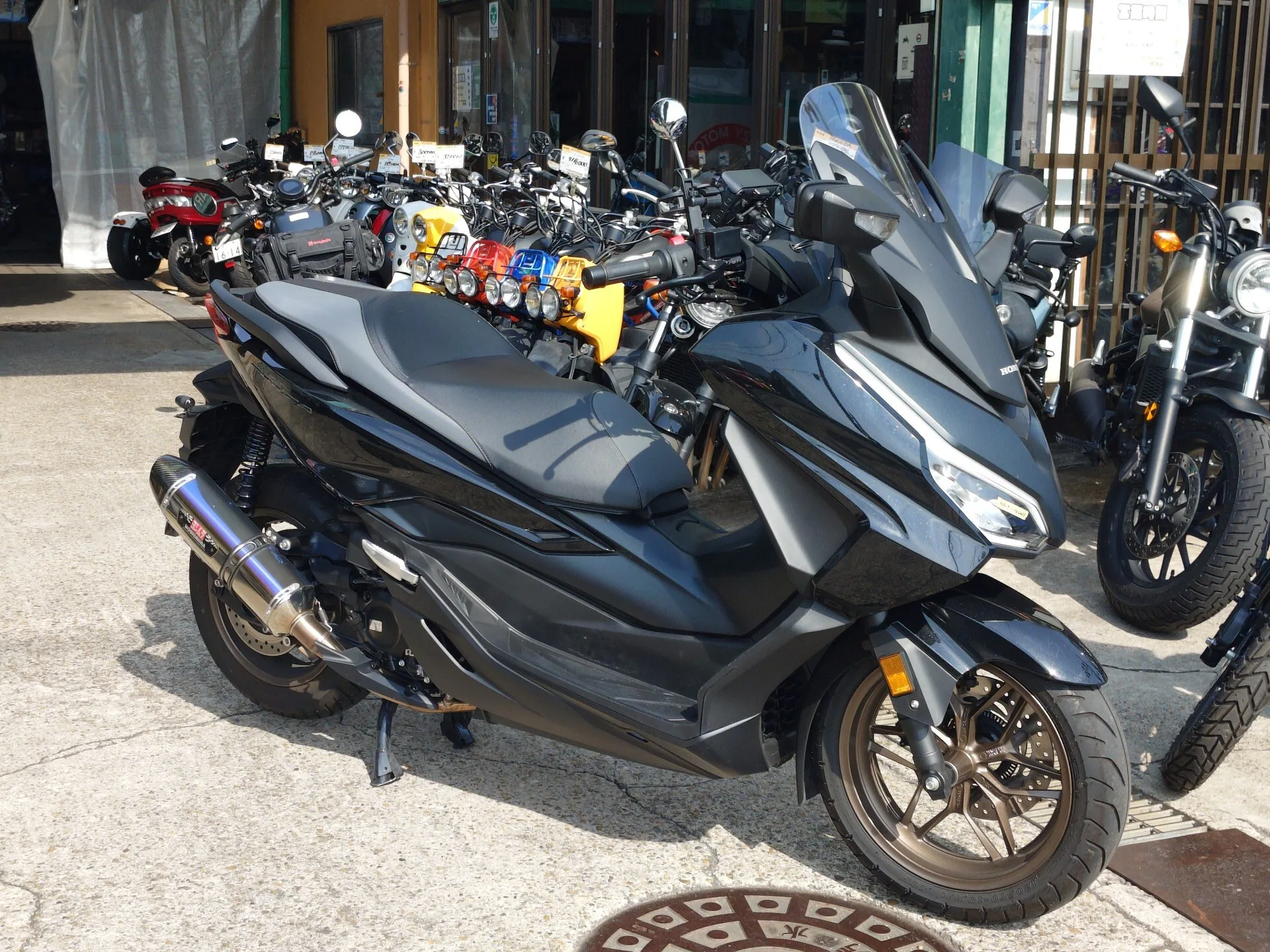 Honda FORZA 250  года из Японии