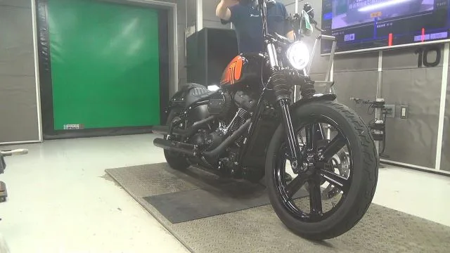 Harley-Davidson FXBBS1870 2022 года из Японии