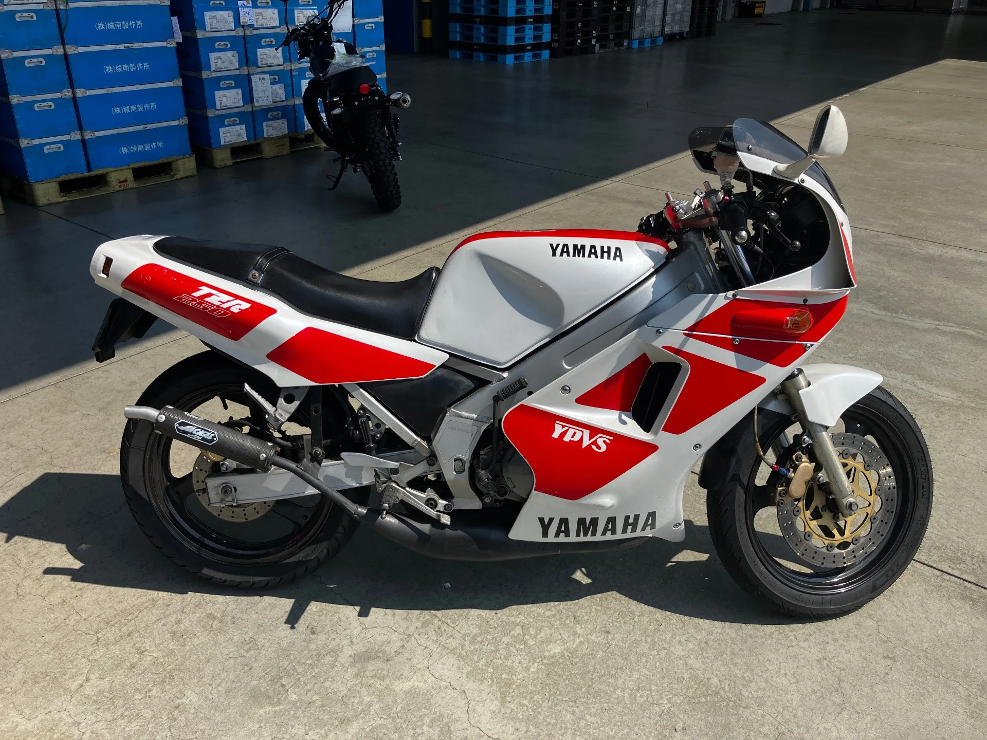 Yamaha TZR250  года из Японии