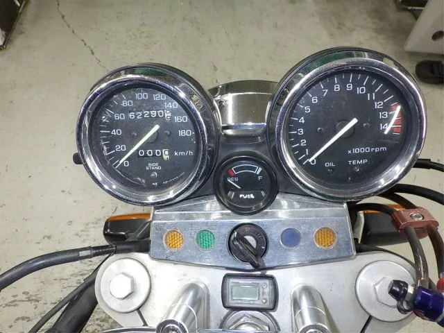 Honda CB400SF с аукциона BDS, кадр 7