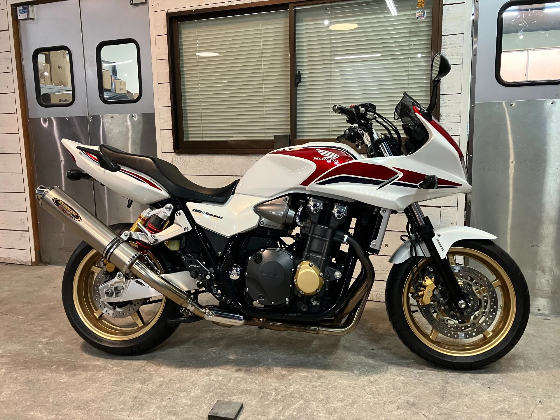 Honda CB1300 SUPER BOL D OR ABS 2012 года из Японии