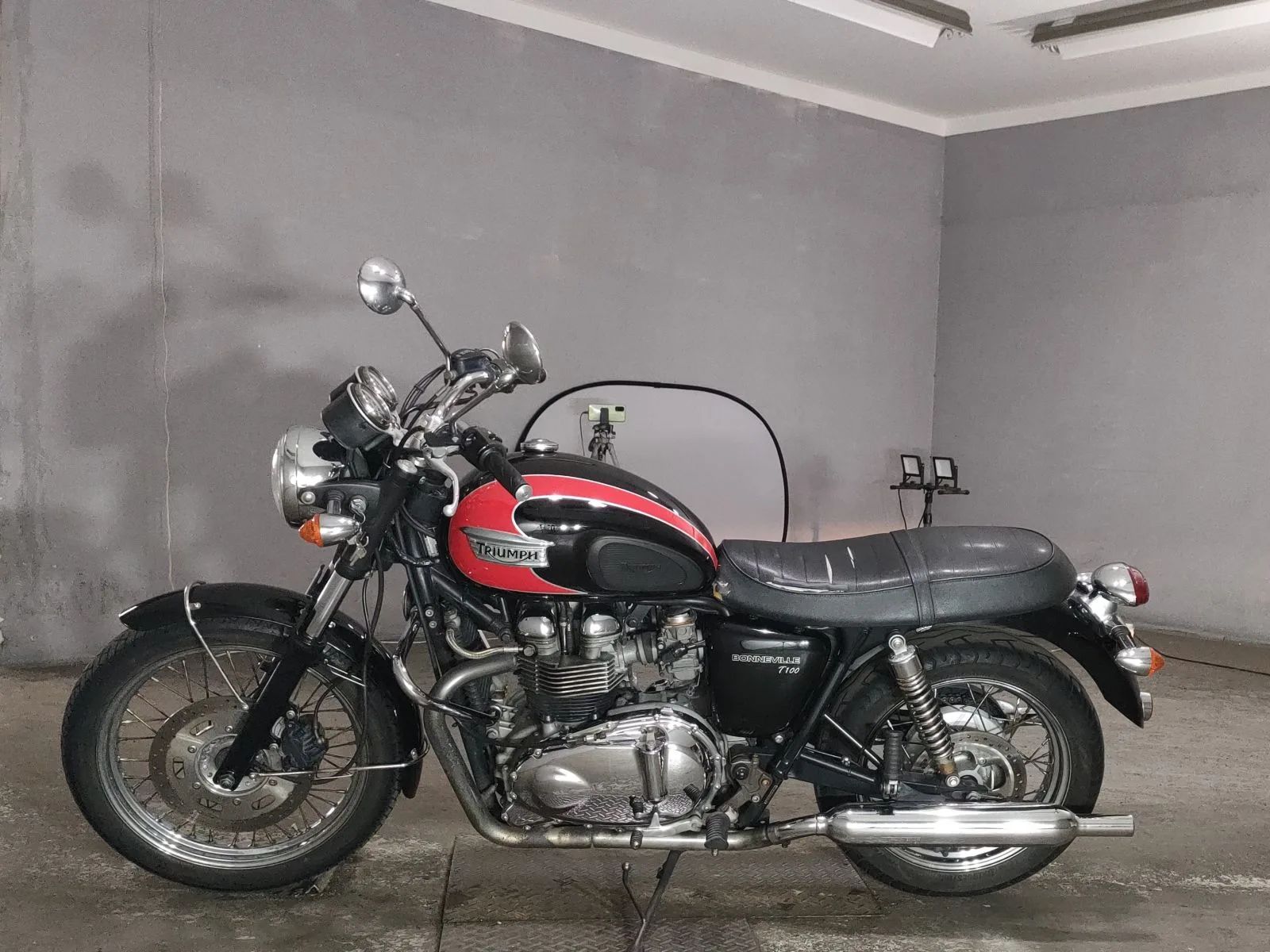 Triumph T100 BONNEVILLE с аукциона JBA, кадр 2