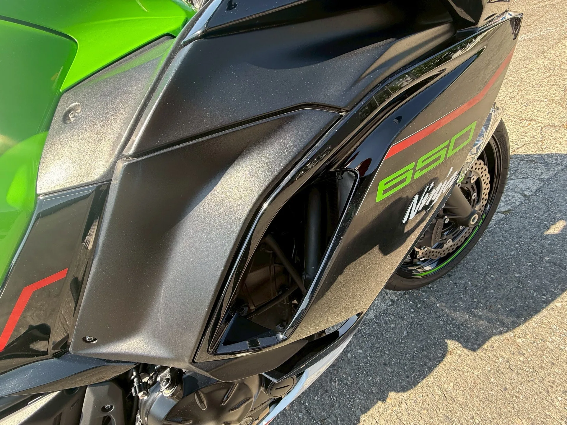 Kawasaki Ninja 650 KRT ED с аукциона AUCNET, кадр 8