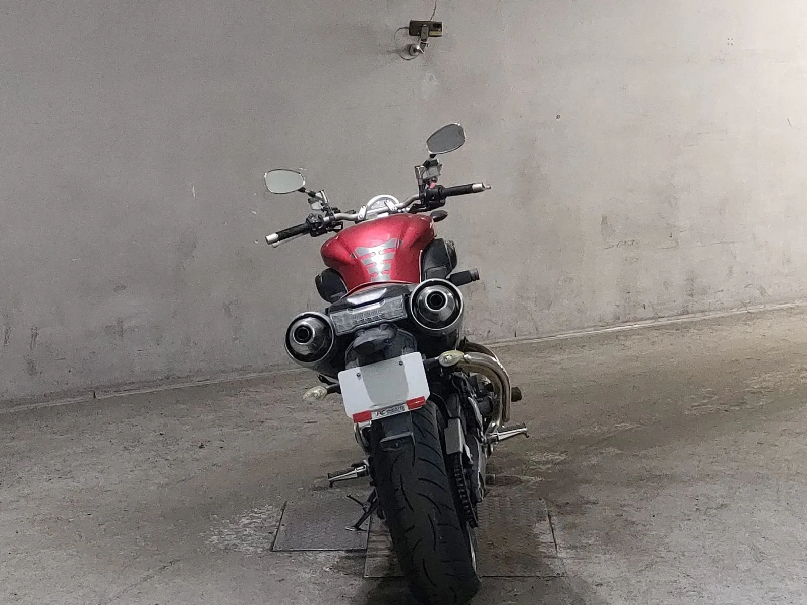 Yamaha MT-01 с аукциона JBA, кадр 4