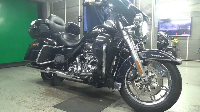 Harley-Davidson FLHTCU1690 2013 года из Японии