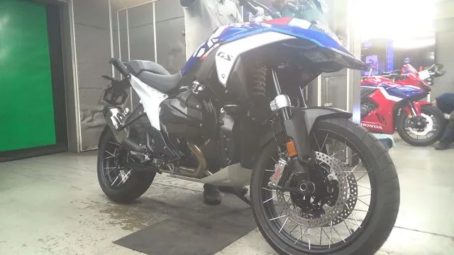 BMWR1300GS 2024 года из Японии