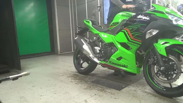 Kawasaki NINJA250 с аукциона BDS, кадр 1