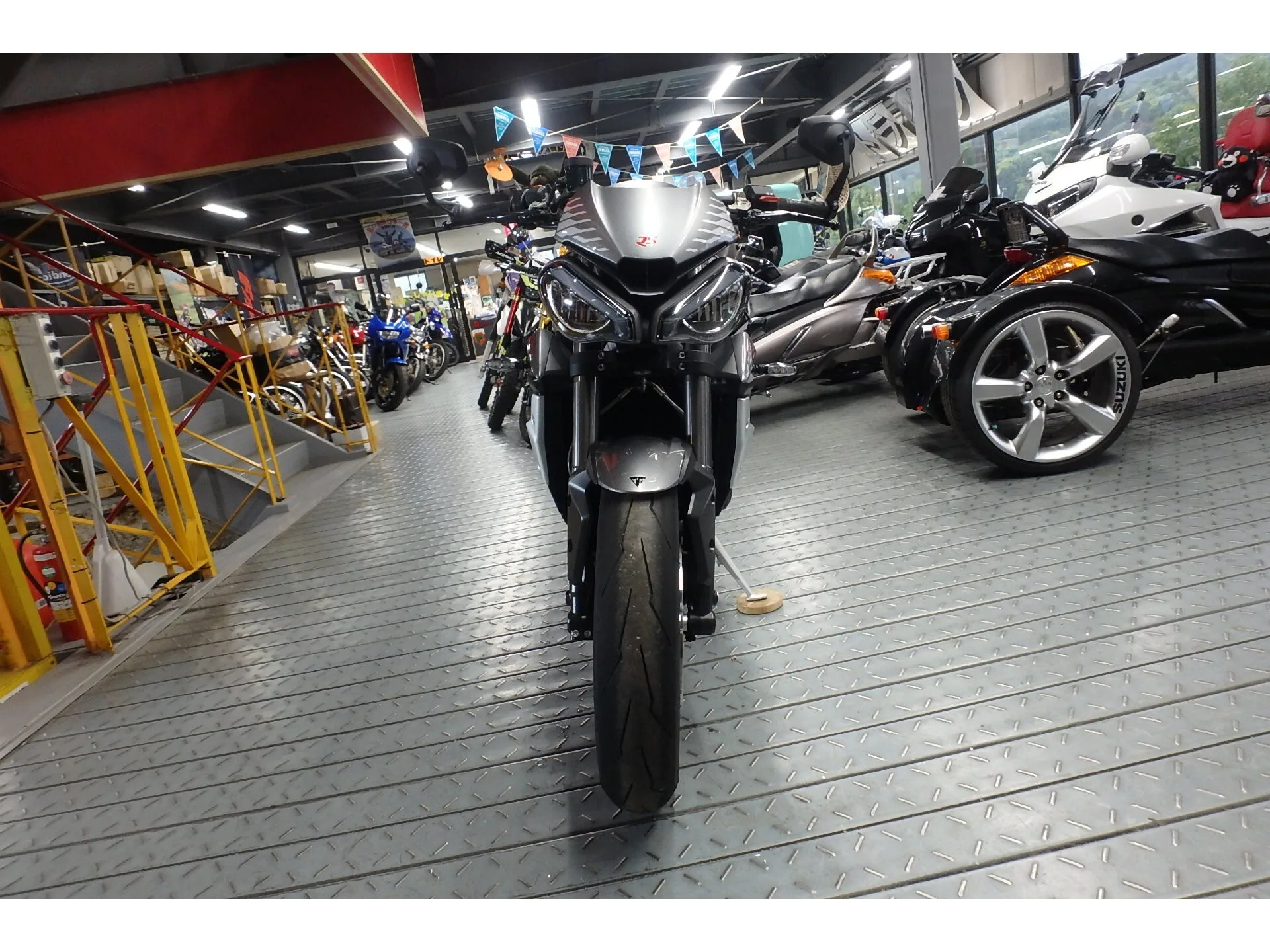 Triumph STREET TRIPLE RS с аукциона AUCNET, кадр 2