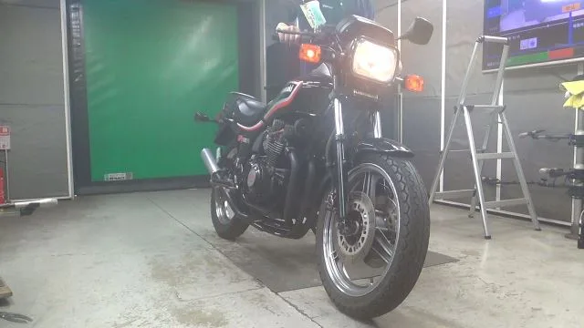 Kawasaki GPZ400F 1984 года из Японии