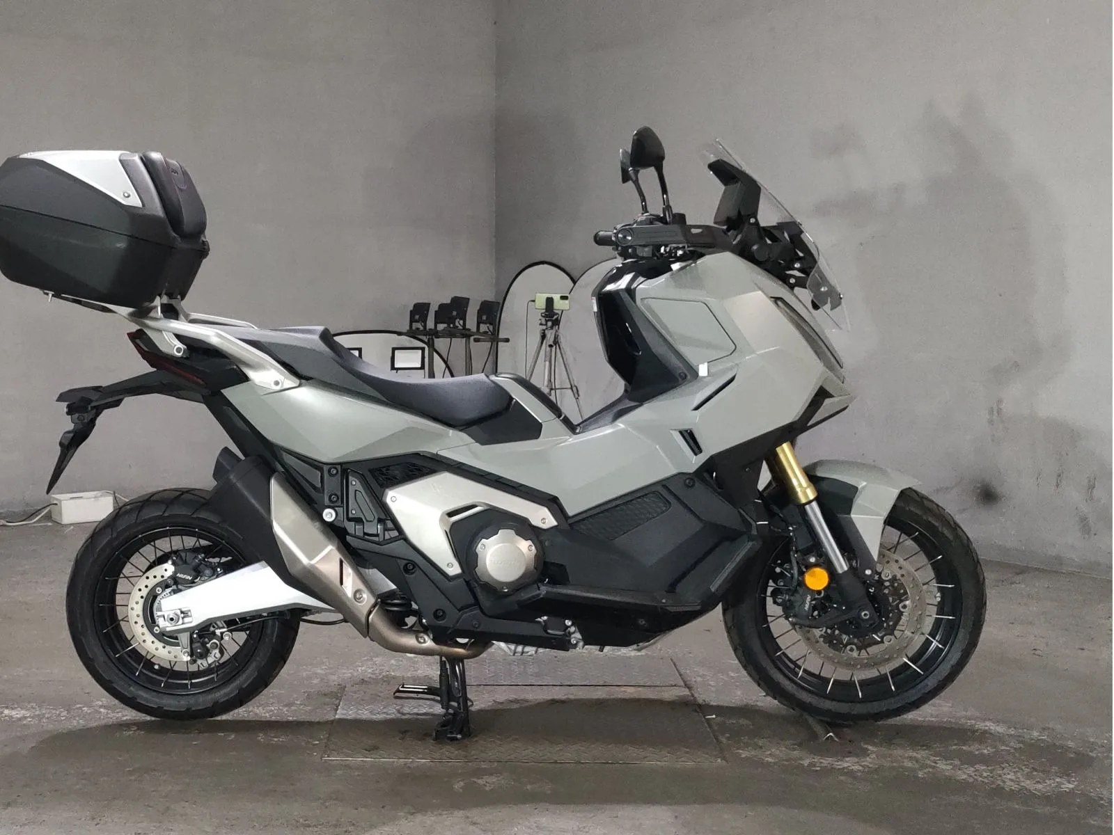 Honda X-ADV 2025 года из Японии