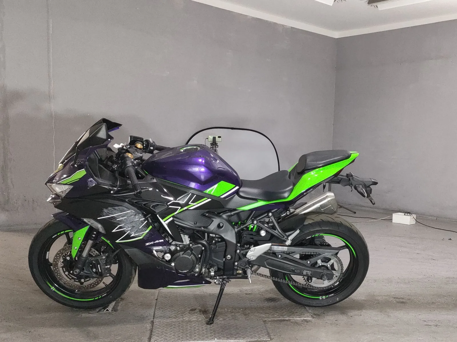 Kawasaki NINJA ZX-4RR с аукциона JBA, кадр 2