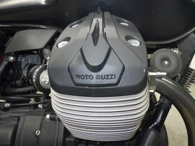 Moto Guzzi V7 STONE с аукциона BDS, кадр 5