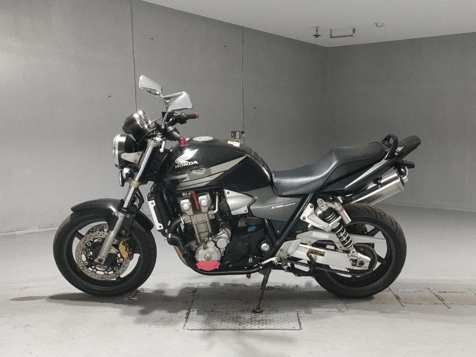 Honda CB1300SF с аукциона JBA, кадр 2