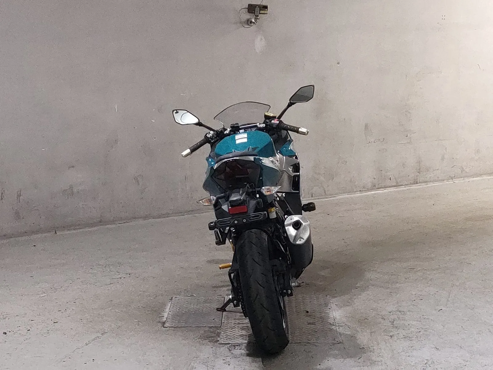 Kawasaki NINJA400 с аукциона JBA, кадр 4