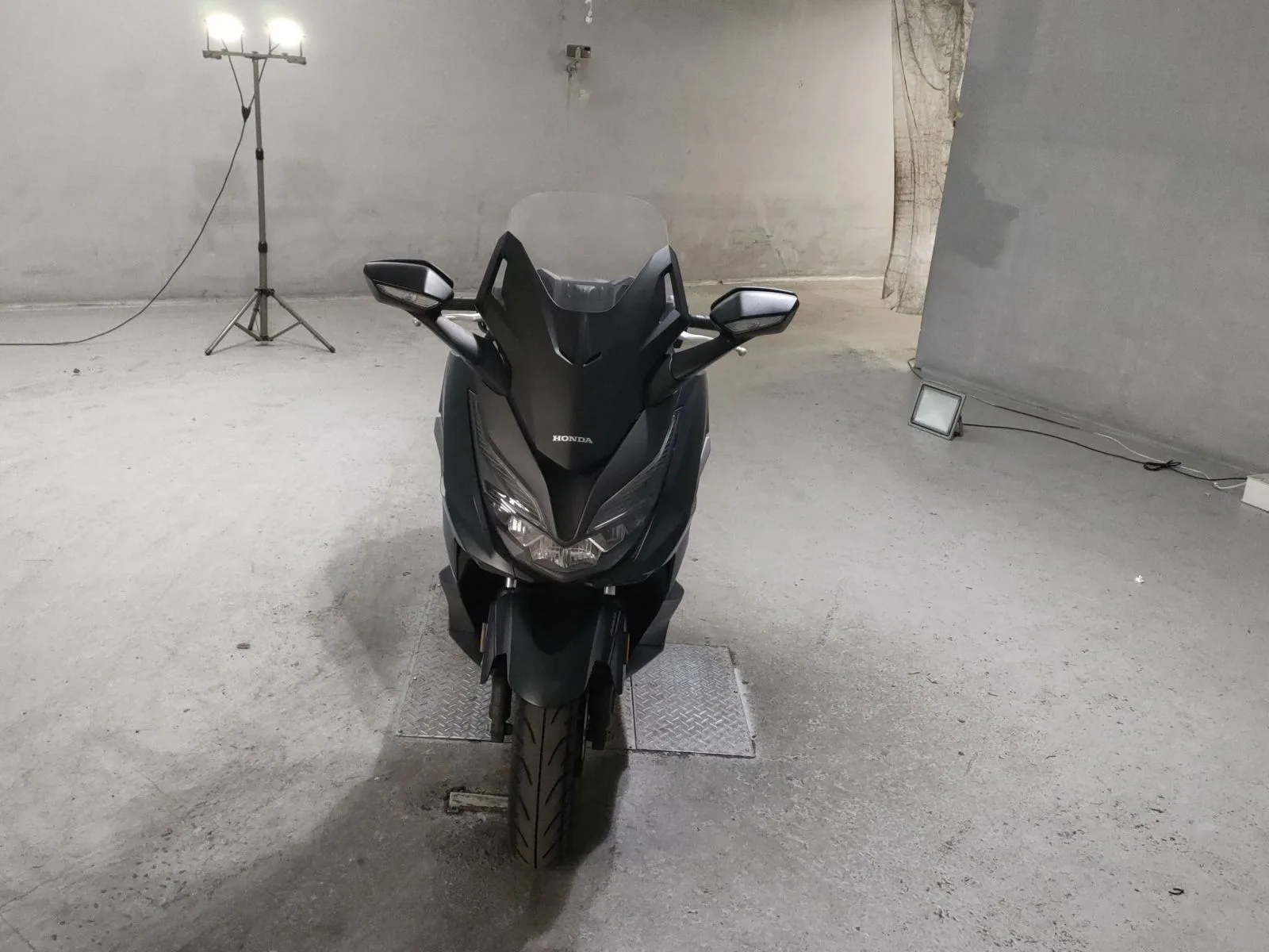 Honda FORZA с аукциона JBA, кадр 3
