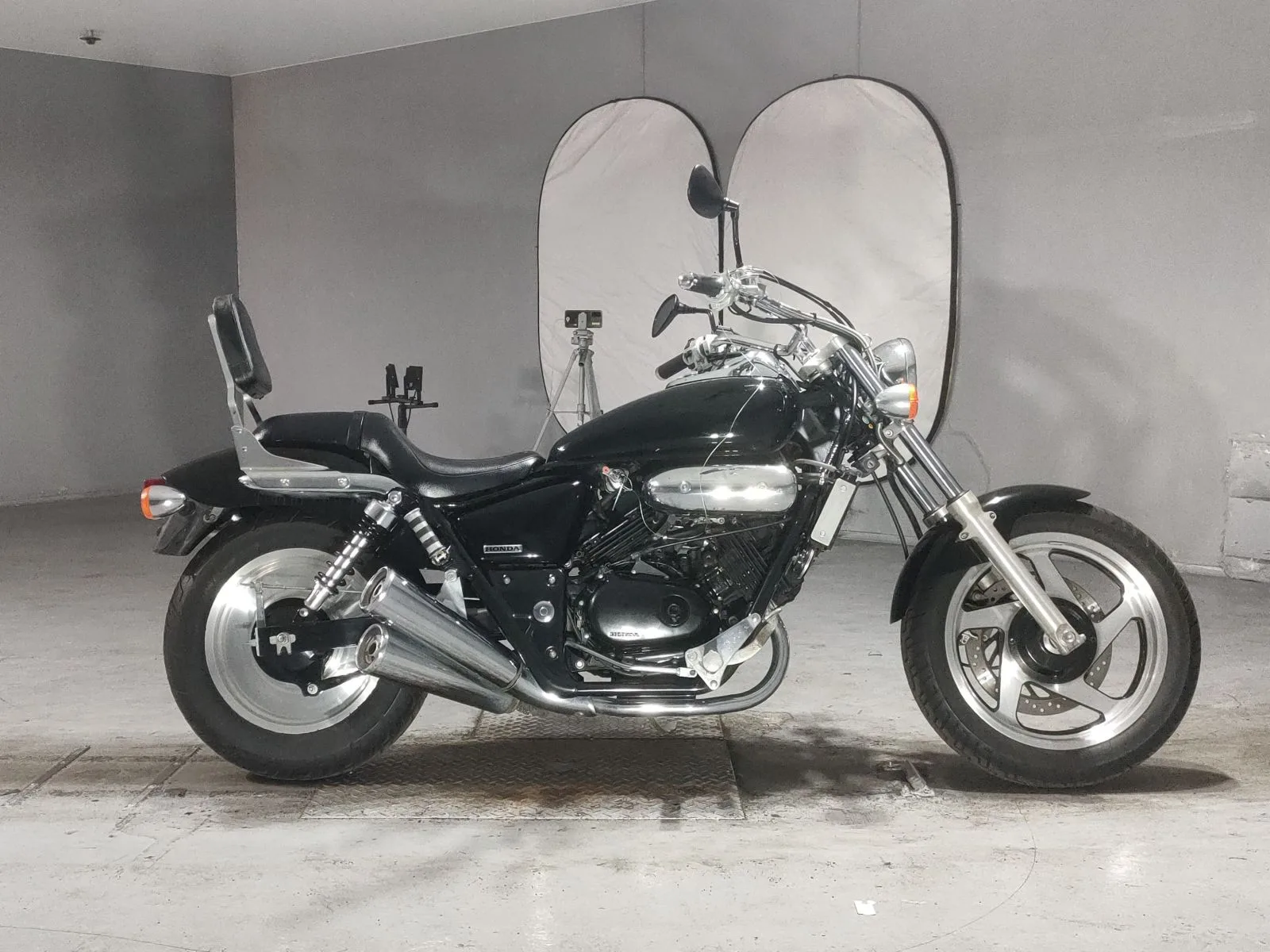 Honda MAGNA 250 года из Японии