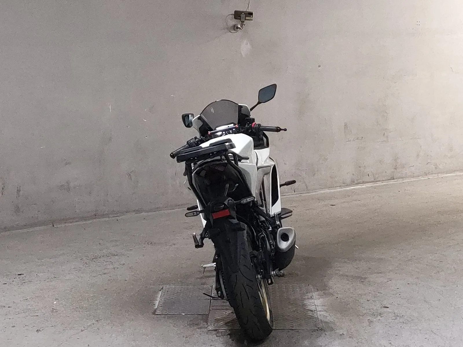Yamaha YZF-R25 с аукциона JBA, кадр 4