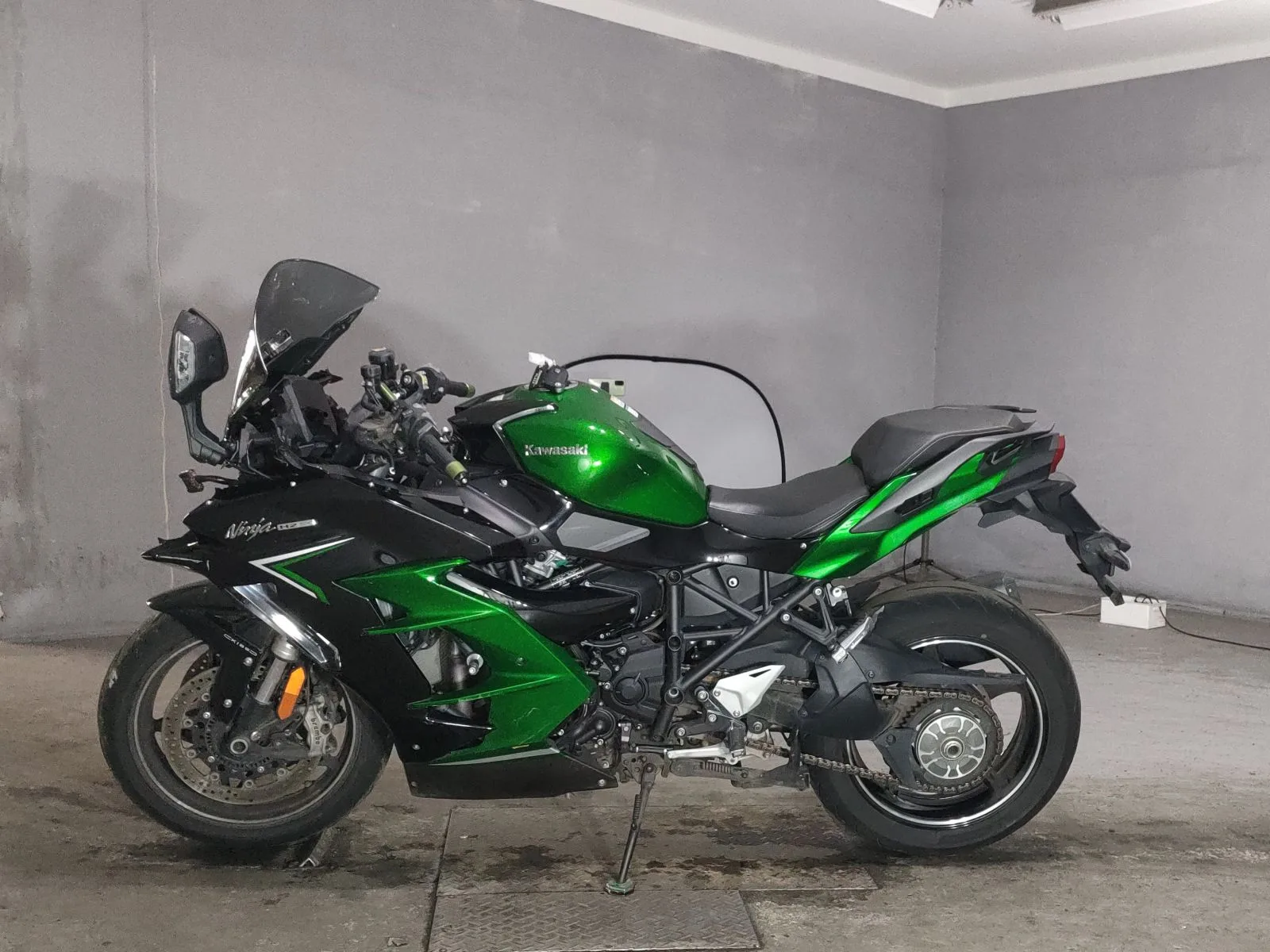 Kawasaki NINJA H2 SX SE с аукциона JBA, кадр 2