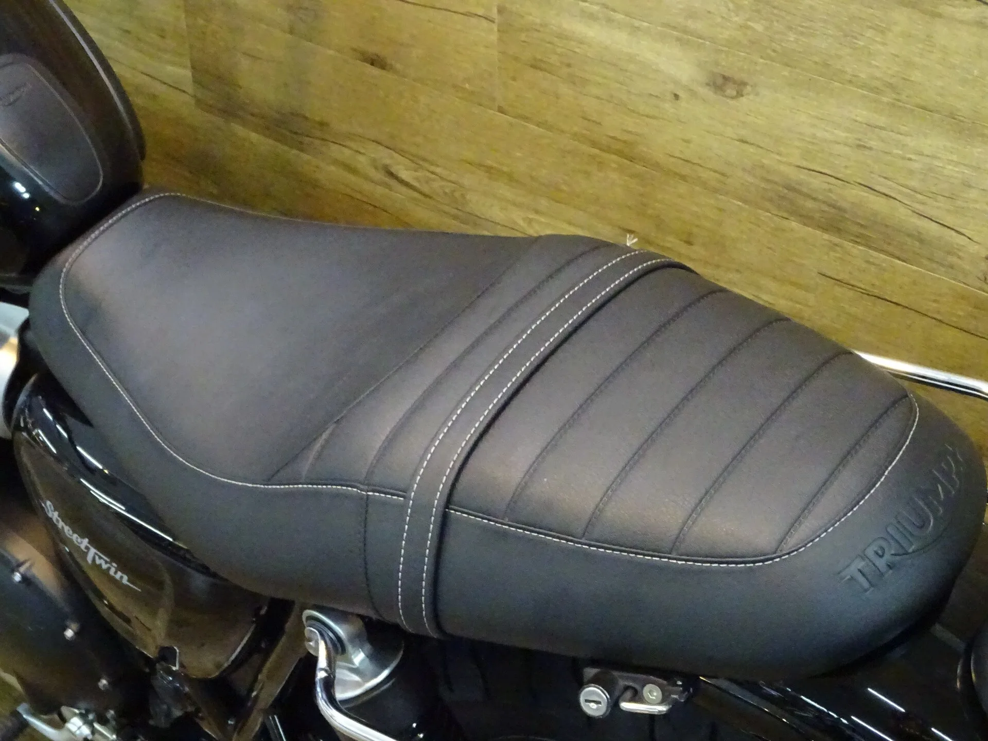 Triumph STREET TWIN с аукциона AUCNET, кадр 10