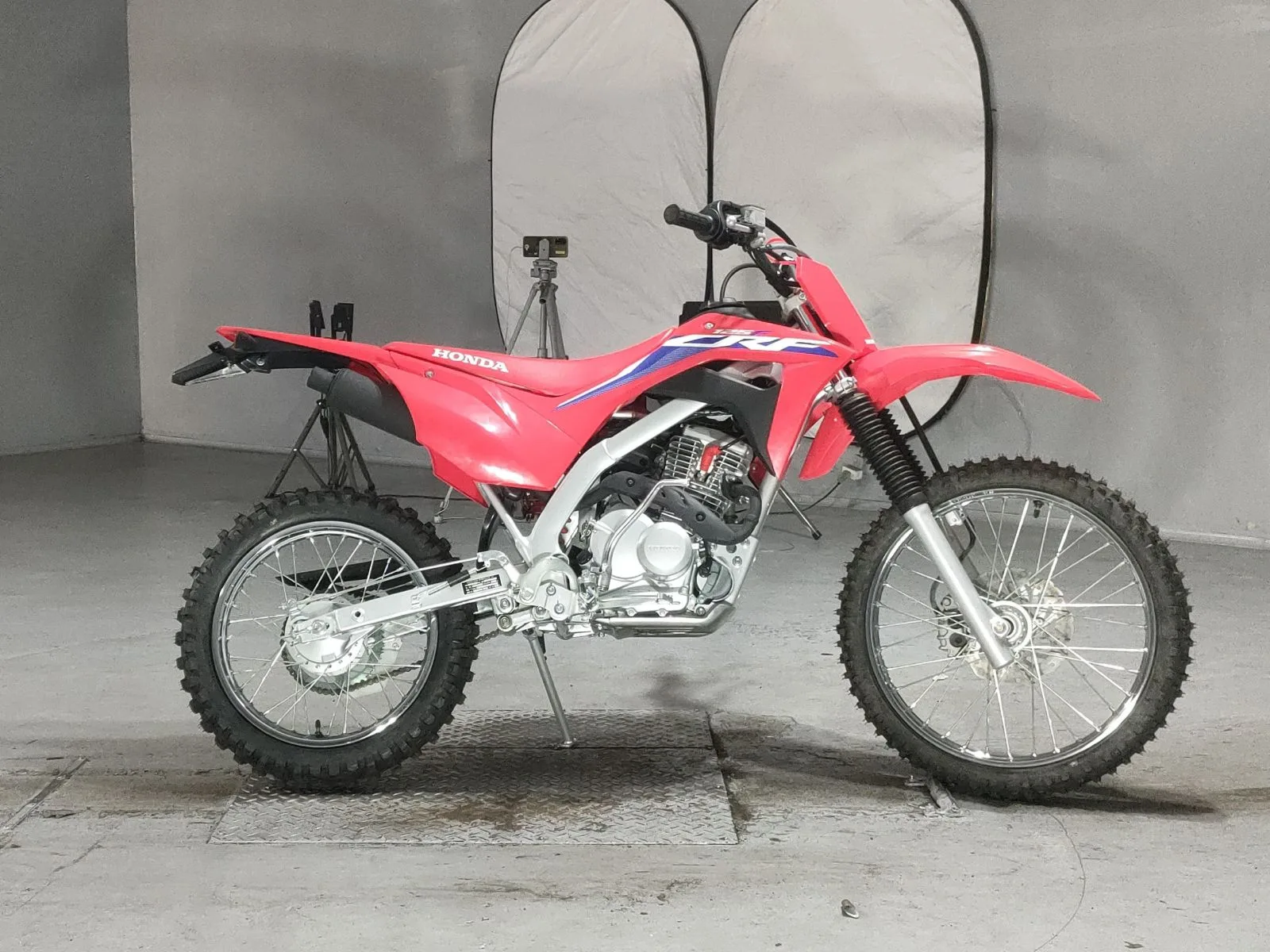Honda CRF125F — самая ходовая модель среза «Эндуро 51–125 см³»
