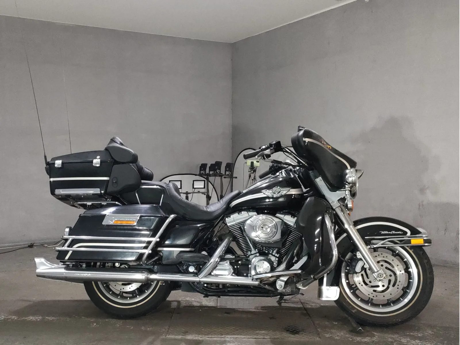 Harley-Davidson FLHTCU-I 1450 2003 года с японского аукциона JBA