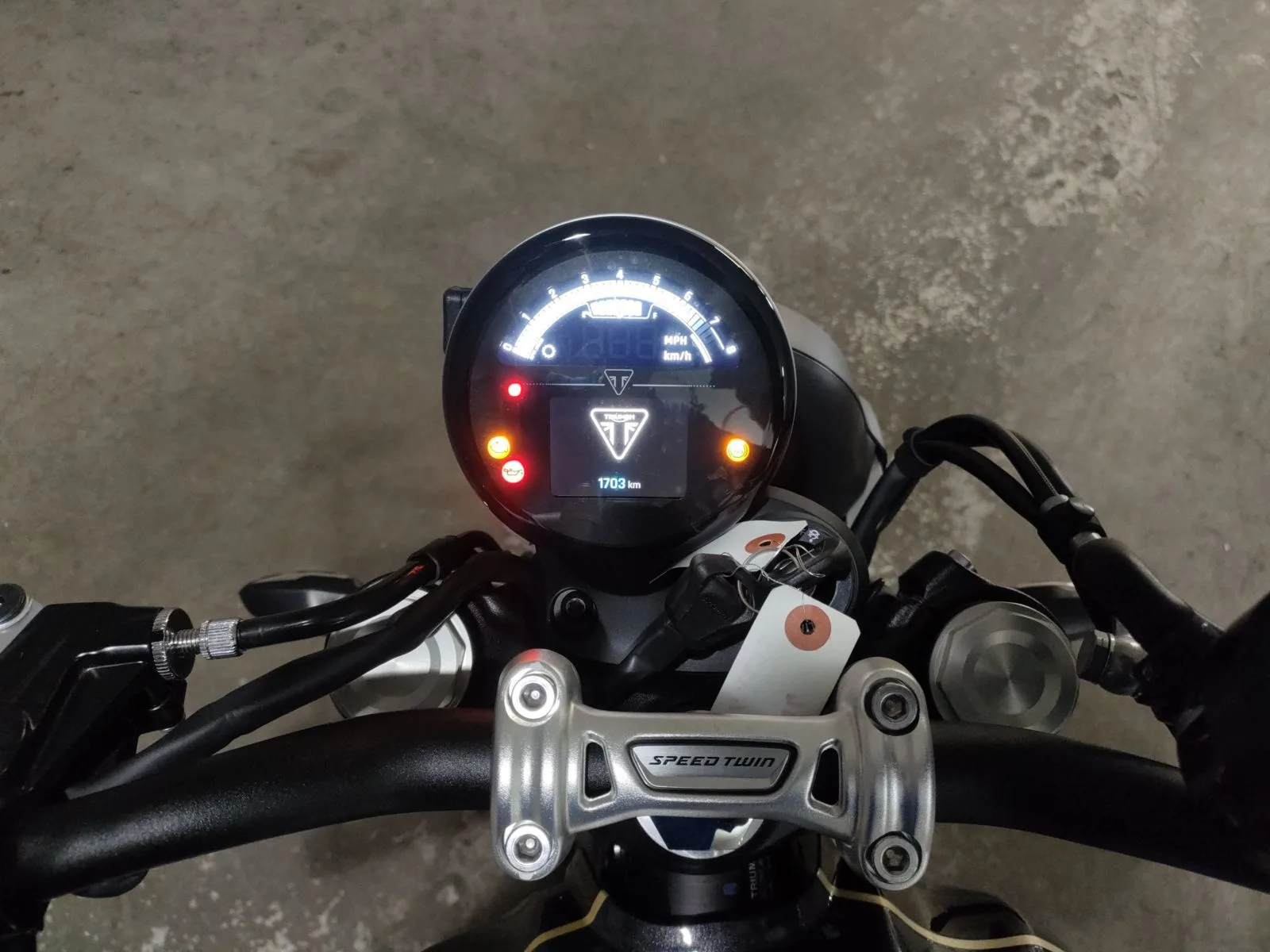 Triumph SPEED TWIN 900 с аукциона JBA, кадр 5
