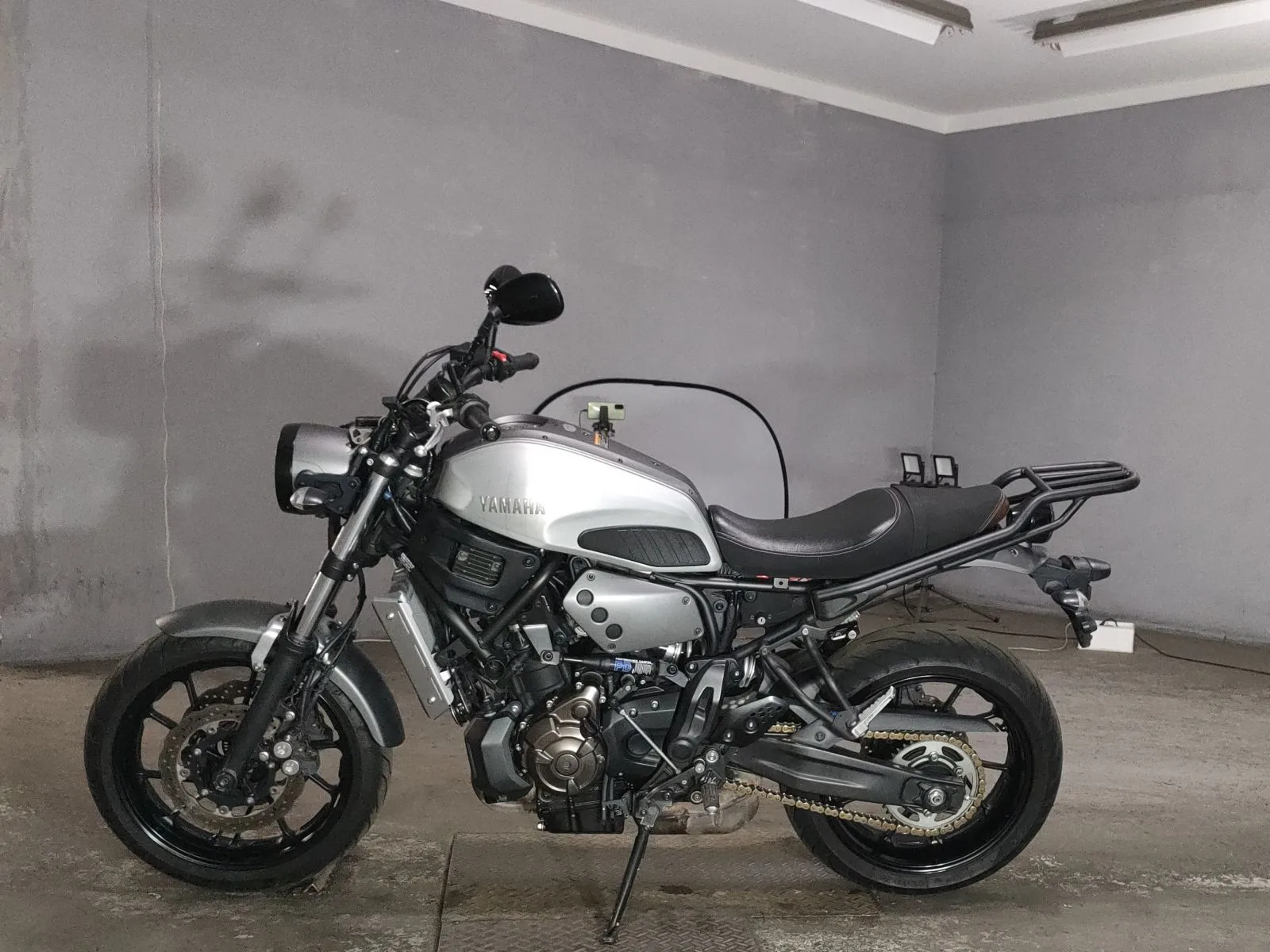 Yamaha XSR700 с аукциона JBA, кадр 2