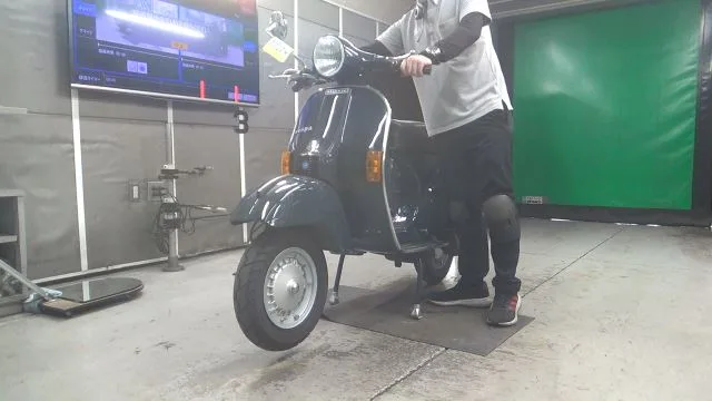 Vespa P200E с аукциона BDS, кадр 2