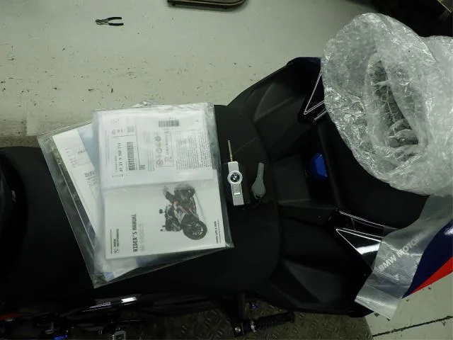 Другие марки BMWM1000R с аукциона BDS, кадр 10