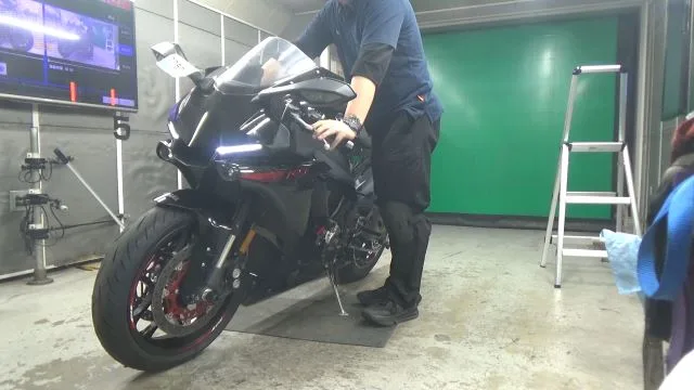 Yamaha YZF-R1 с аукциона BDS, кадр 2