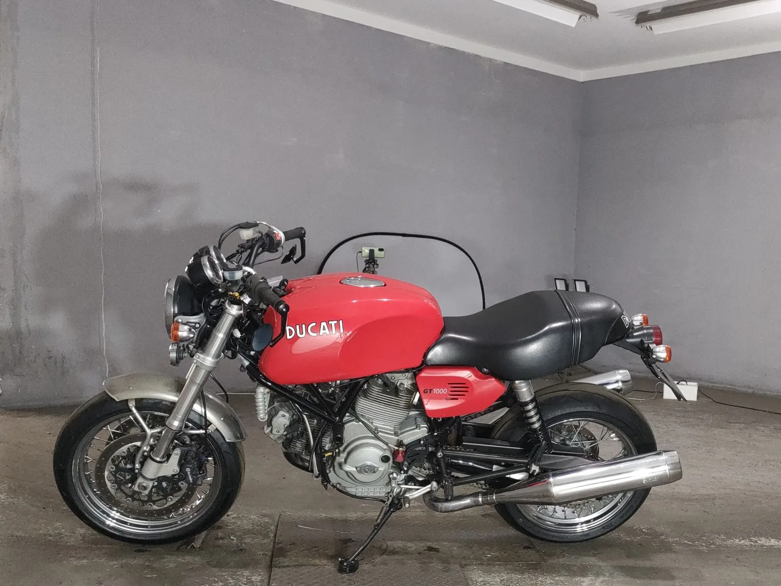 Ducati GT1000 с аукциона JBA, кадр 2