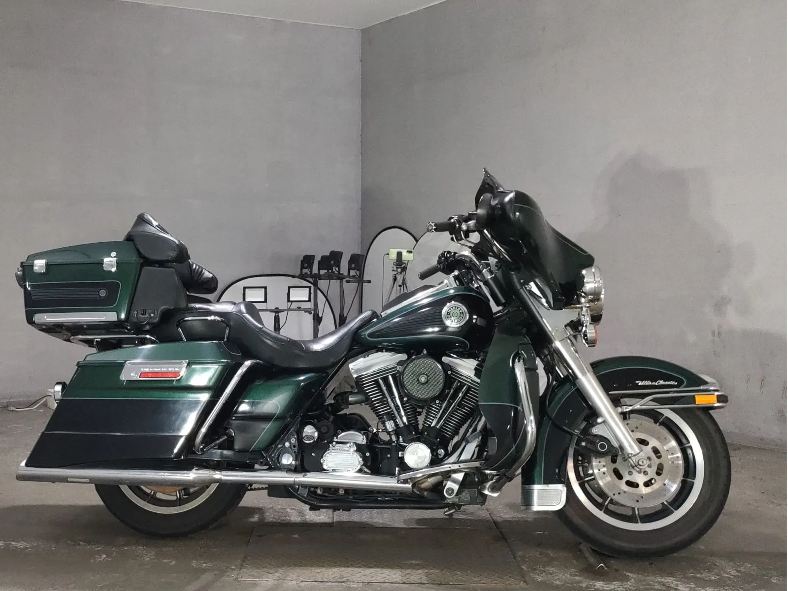 Harley-Davidson FLHTCU-I 1340 с аукциона JBA, кадр 1