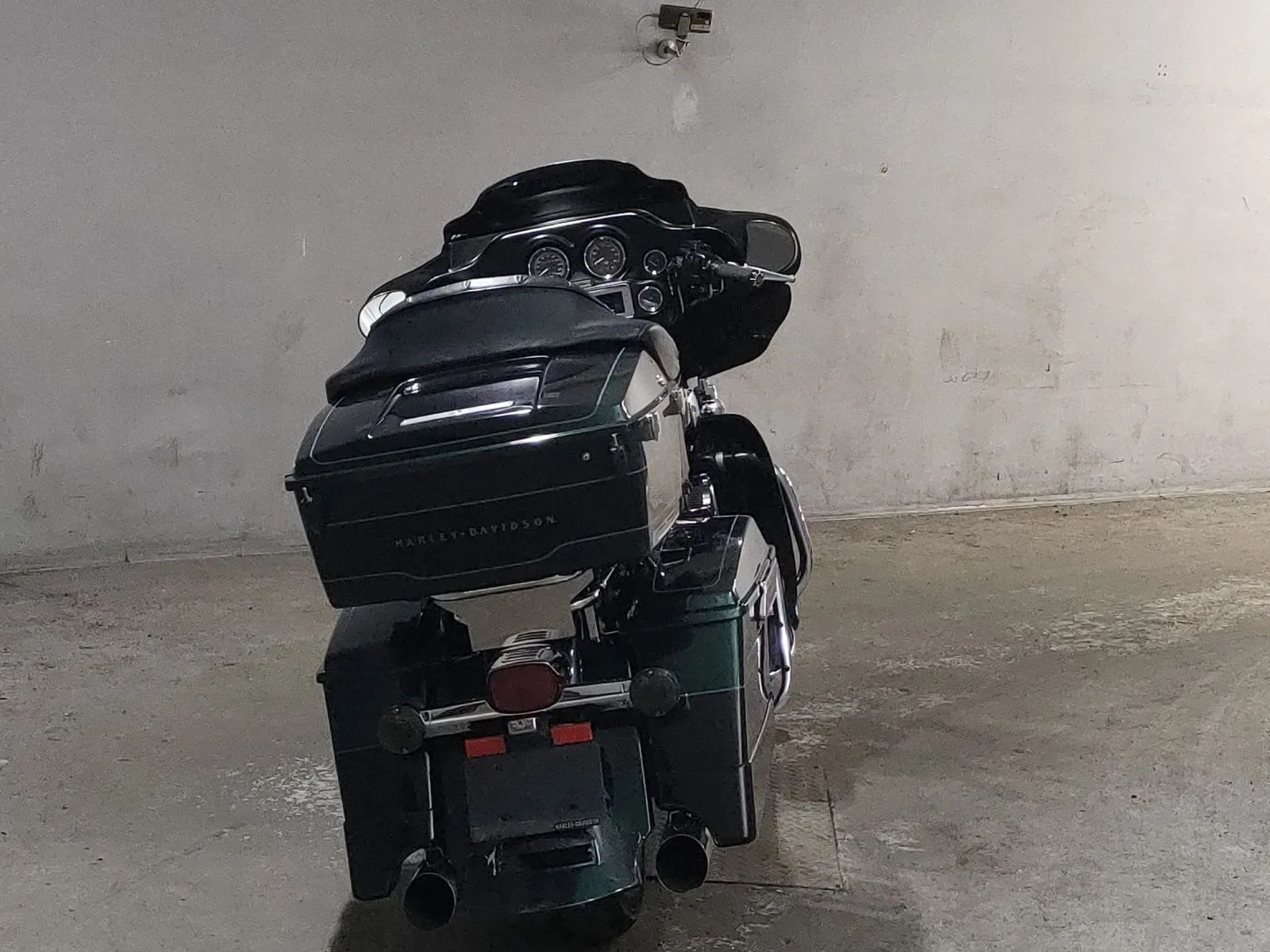 Harley-Davidson FLHTCU-I 1340 с аукциона JBA, кадр 4
