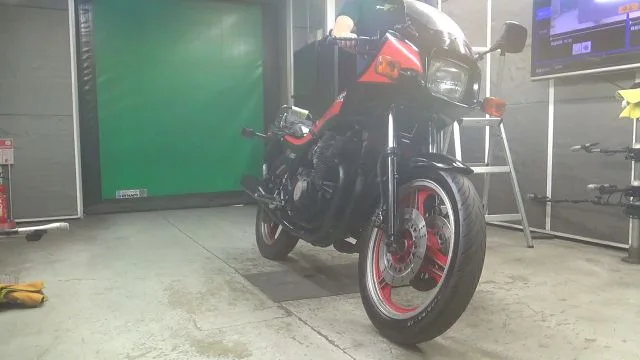 Kawasaki GPZ400F 1984 года из Японии