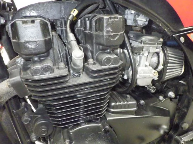 Kawasaki GPZ400F с аукциона BDS, кадр 5